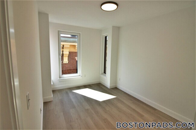 Foto del edificio - 1 Newcomb St