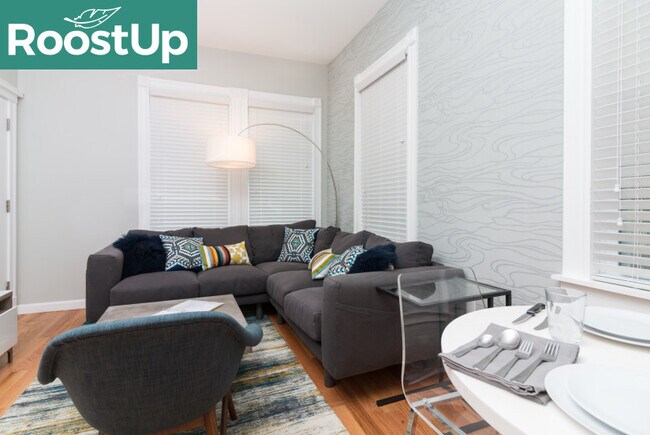 Foto del edificio - Furnished Bedroom with Private Bath in East Boston