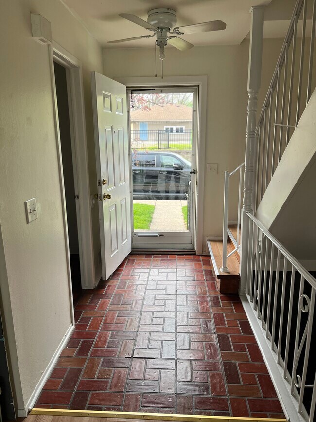 Foto del edificio - 21659 Hidden Rivers Dr N