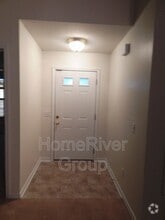 Building Photo - 133 Sandstone Trail