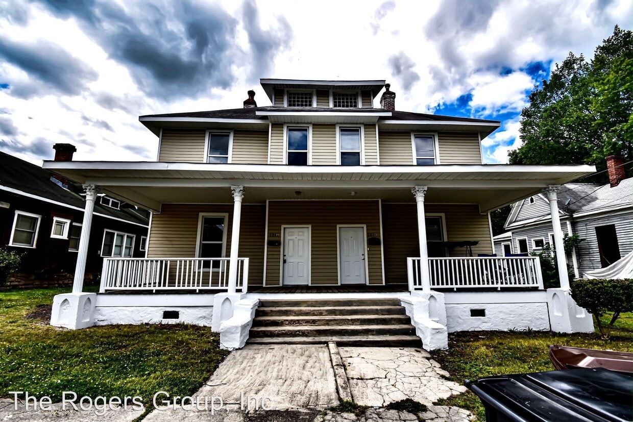 Primary Photo - 121 Burwell Ave