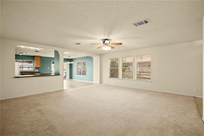 Building Photo - 12706 Blaine Rd