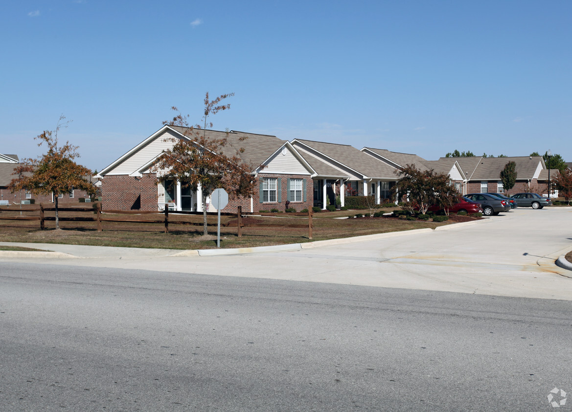 Foto principal - Autumn Ridge Apartments