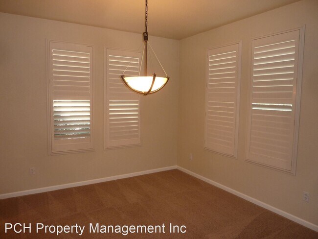 Foto del edificio - 3 br, 3 bath House - 575 Given Street