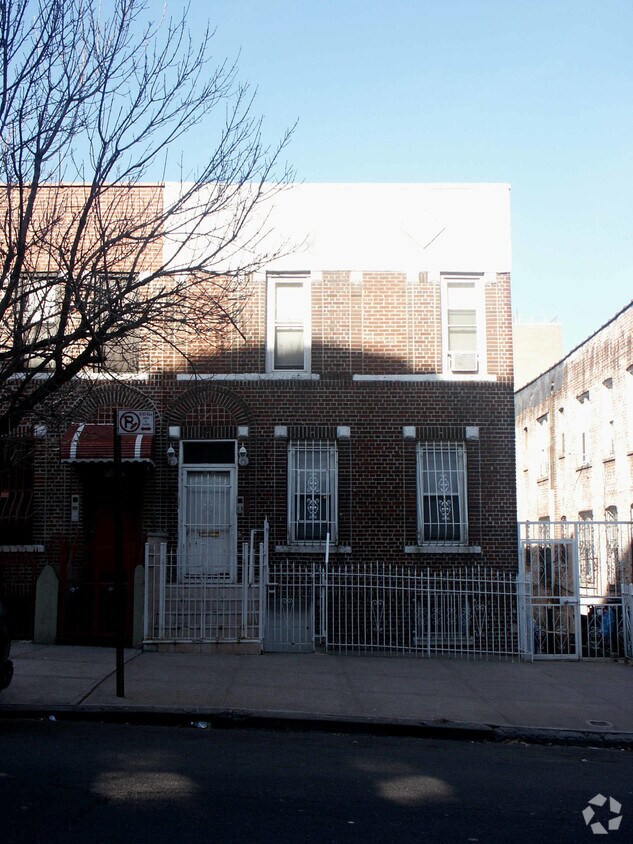 1607 E 172nd St, Bronx, NY 10472 1607 E 172nd St Bronx, NY