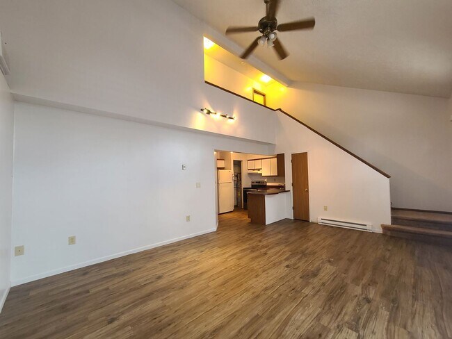 Foto del edificio - 3 br, 2 bath House - 127 Springbrook Street