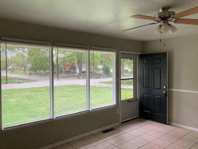 Building Photo - 4501 Thrush Dr