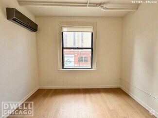 Building Photo - 118 W Chicago Ave