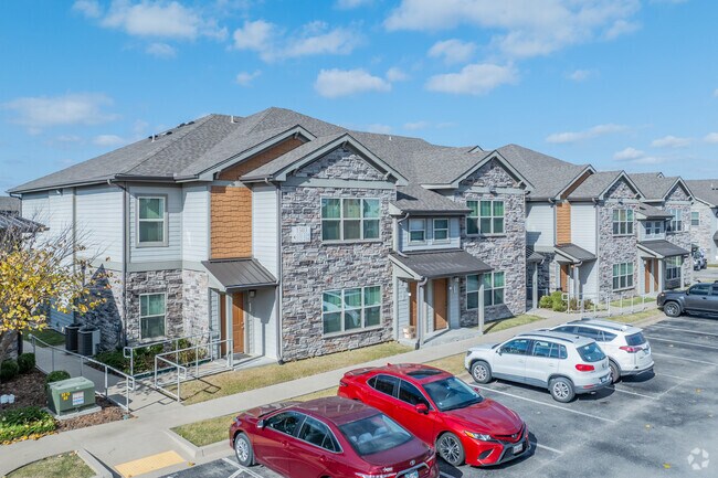 Foto del edificio - Bison Trails Apartments