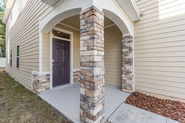 Foto del edificio - 4844 SW 51st Wy