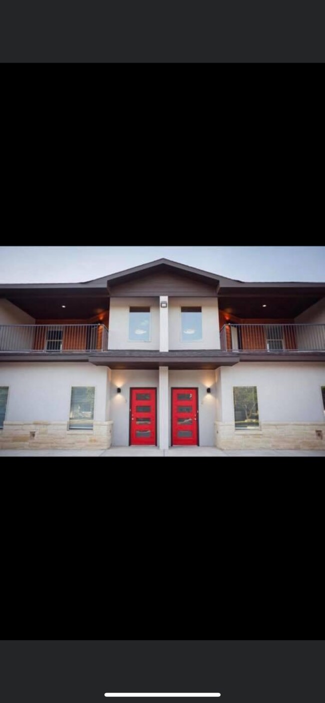 Foto del edificio - 3404 25th St