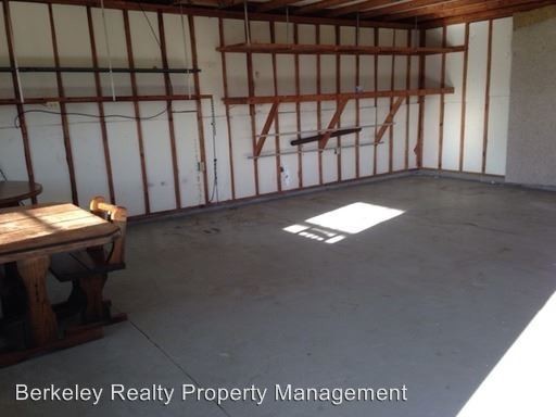 Foto del edificio - 4 br, 2.5 bath House - 8811 S. Quaker Road