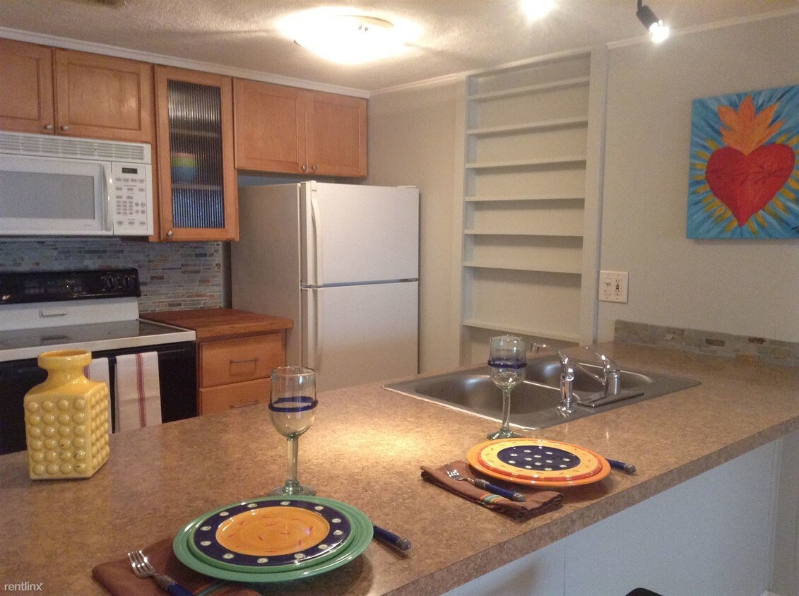 Building Photo - 1514 Forest Trl