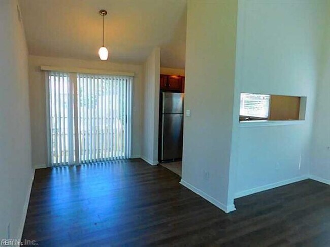 Building Photo - 4601 Guam St
