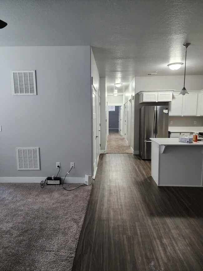 Building Photo - 14513 S Ronan Ln