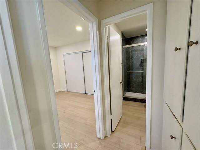 Foto del edificio - 660 E 6th St