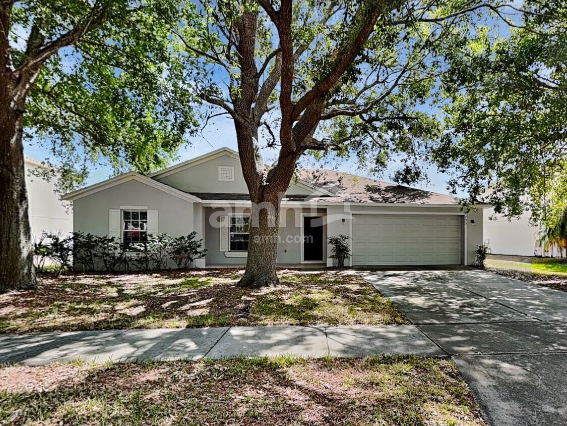 Primary Photo - 795 Skyridge Rd