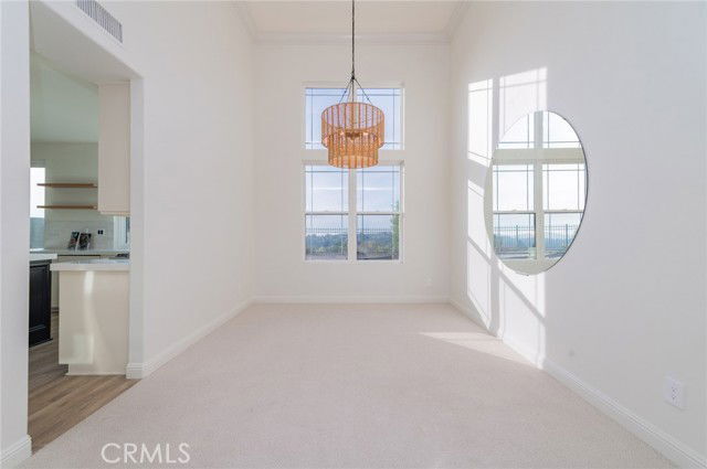 Building Photo - 15 Ravensridge