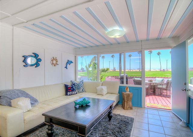 Primary Photo - 918 E Oceanfront