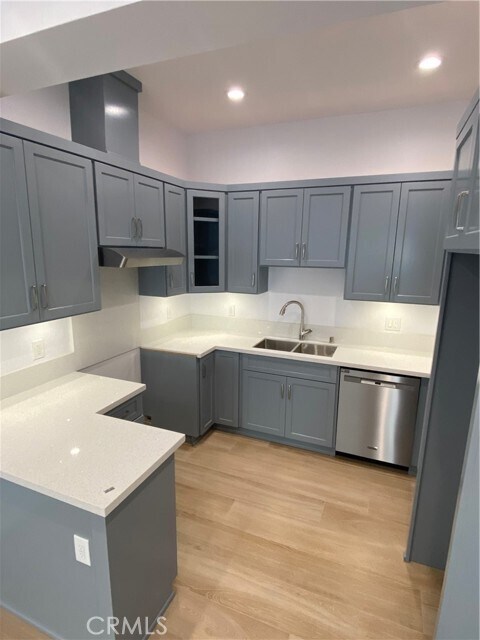 Foto del edificio - 5931 Lewis Ave