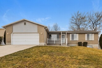 Building Photo - 4042 4480 W