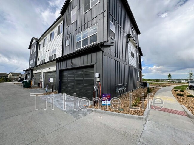 Foto del edificio - 7022 Doncaster Ct