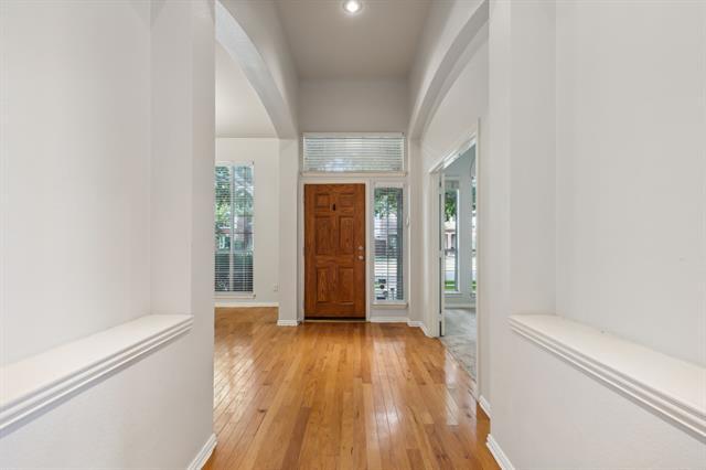 Foto del edificio - 8447 Firewheel Ln