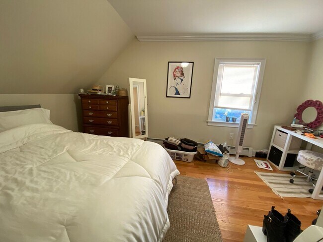 Foto del edificio - Nice 2 bed in Somerville