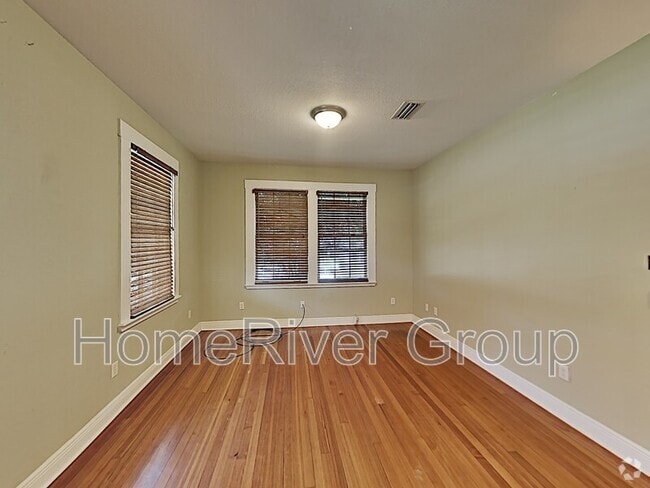 Building Photo - 1611 N 17th Ave