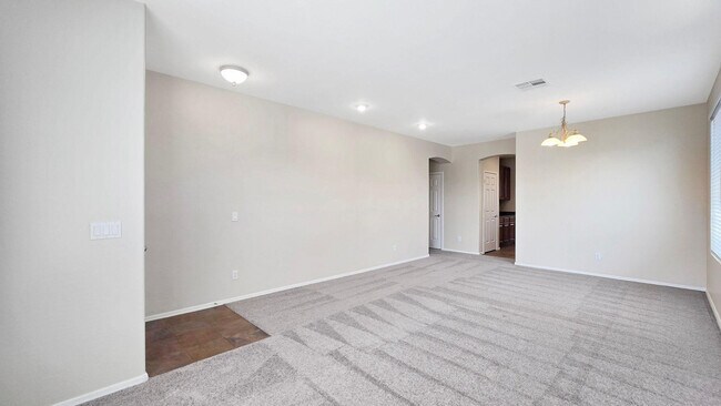 Foto del edificio - 13395 S 176th Ln