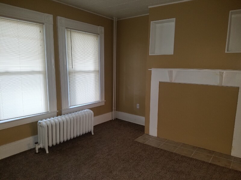 Foto principal - 604 St Clair Ave