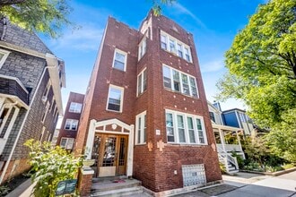 Building Photo - 2109 W Eastwood Ave