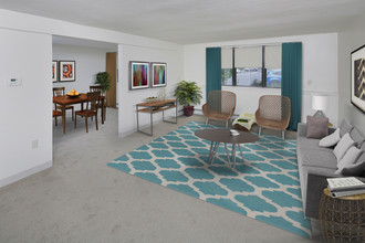 Oxford Apartments Photo
