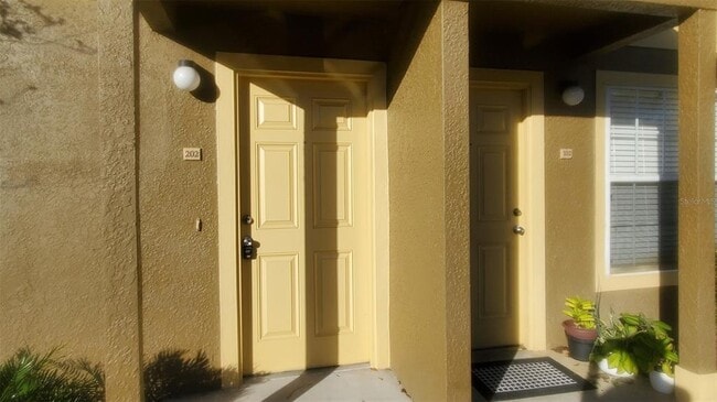 Building Photo - 5915 Brickleberry Ln