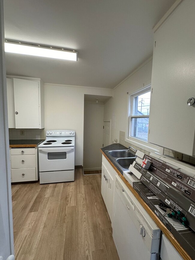 Building Photo - 1416/1418 Riche Ct