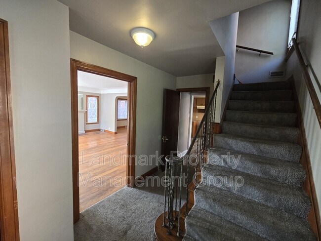 Foto del edificio - 9657 Outer Dr E