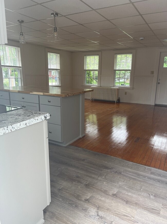 Building Photo - 14 Myrica Ave
