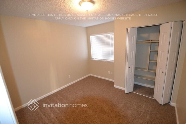 Building Photo - 6527 Bremen Dr