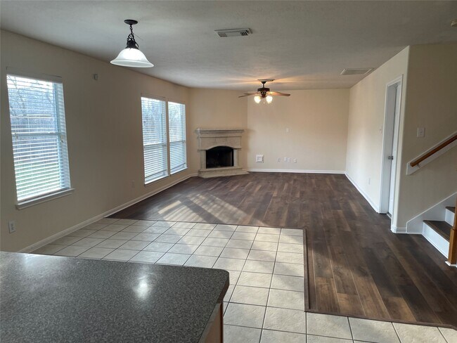 Foto del edificio - 9027 Ferndale View Dr