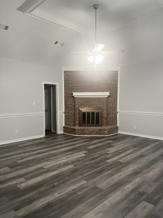 Building Photo - 6409 Springridge Rd