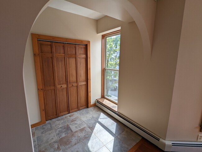 Foto del edificio - 158 1st St