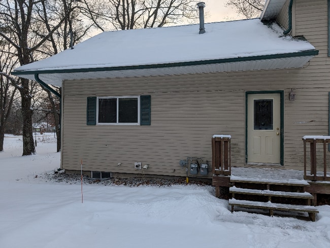 Building Photo - 7179 Kelly Dr