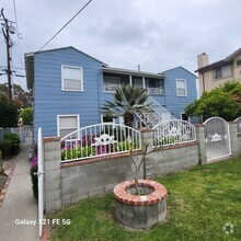 Building Photo - 2100 Cabrillo Ave
