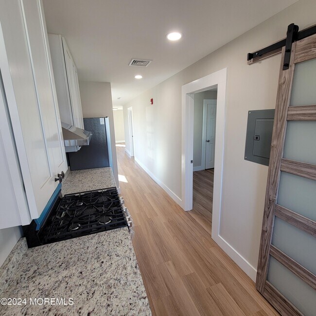 Foto del edificio - 603 Florence Ave