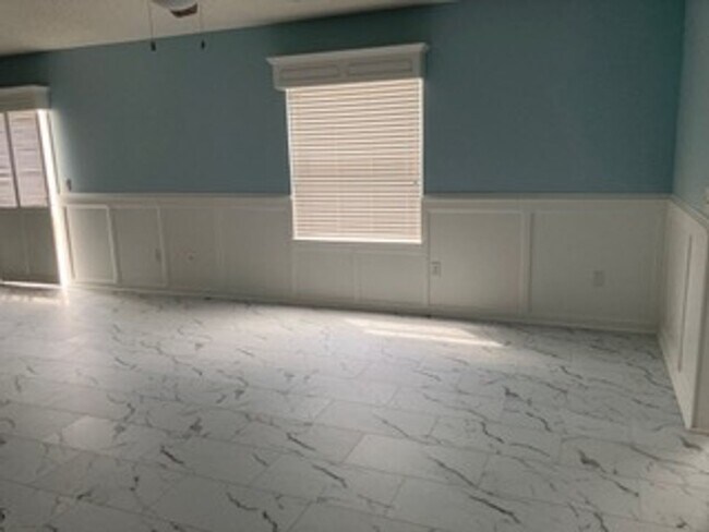 Building Photo - 8459 SE 177th Roleson Ln