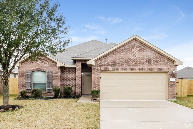 Building Photo - 21447 Sullivan Forest Dr