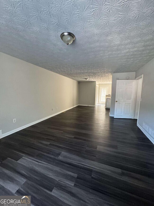 Foto del edificio - 75 Davis Mill Ct