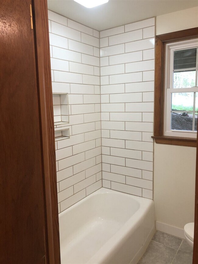 Foto del edificio - 913 Rockland Ave