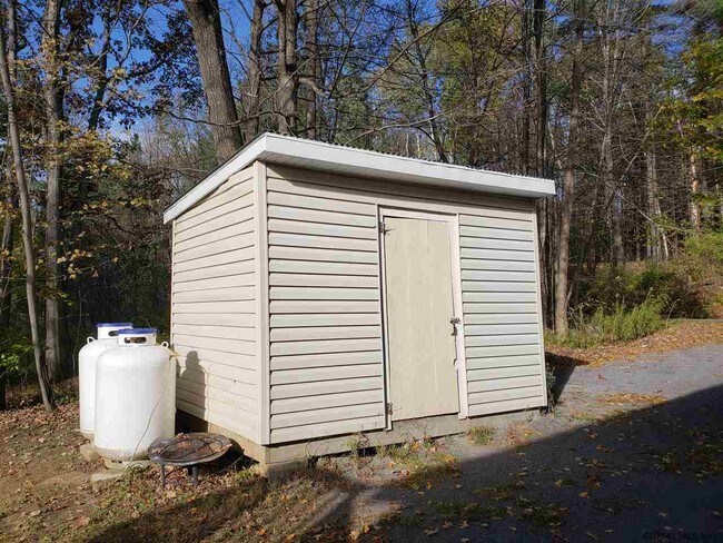 Foto del edificio - 79 Petrified Sea Gardens Rd