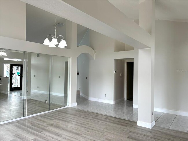 Building Photo - 11417 Glenmont Dr